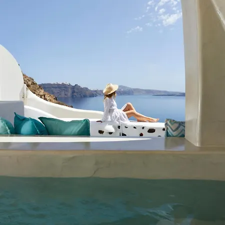 Villa Blue Art Caves *