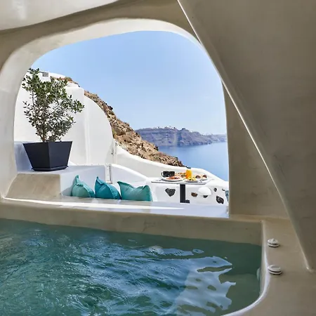 Villa Blue Art Caves