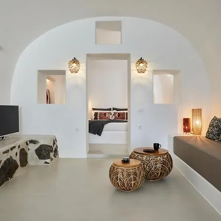 Blue Art Caves Villa