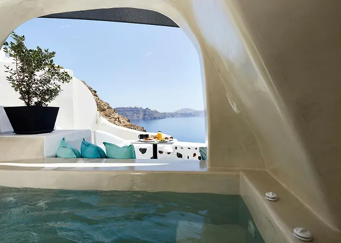 Blue Art Caves Villa