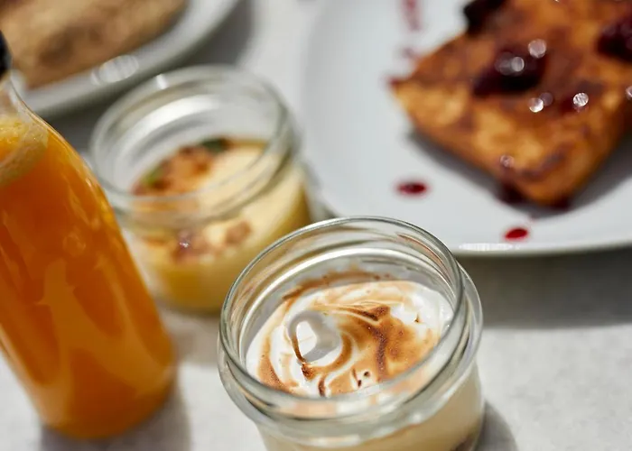 Villa Blue Art Caves *