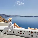 فيلة Blue Art Caves